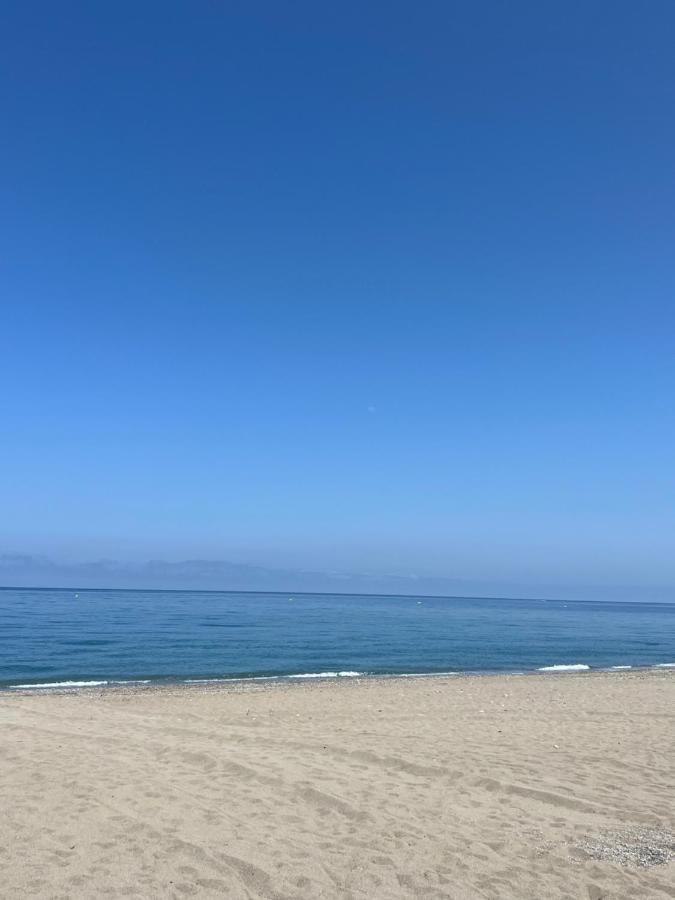 Relax Island Lägenhet Oued Laou Exteriör bild